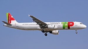 CS-TJF - Airbus A321-211