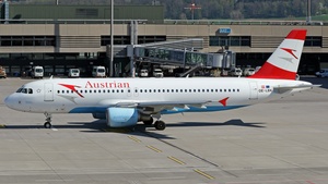 Photo of OE-LBK - Airbus A320-214 operated by Austrian Airlines