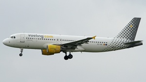 EC-HQI - Airbus A320-214