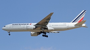Photo of F-GSPU - Boeing 777-228(ER) operated by Air France