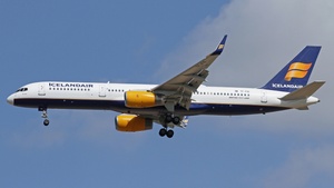 Photo of TF-FIO - Boeing 757-208 operated by Icelandair