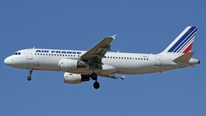 Photo of F-GKXJ - Airbus A320-214 operated by Air France