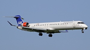 Photo of OY-KFE - Bombardier CRJ-900LR operated by SAS Scandinavian Airlines