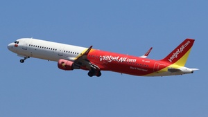 Photo of VN-A629 - Airbus A321-211 operated by VietJet Air