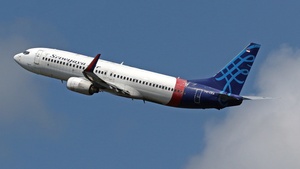 Photo of PK-CRA - Boeing 737-86N operated by Sriwijaya Air