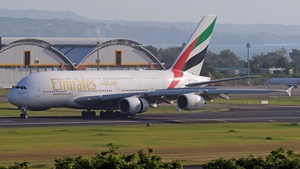 Photo of A6-EVA - Airbus A380-842 operated by Emirates
