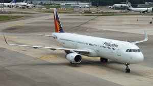Photo of RP-C9915 - Airbus A321-231 operated by Philippine Airlines