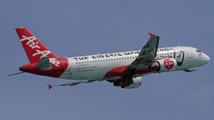 Photo of 9M-AFW - Airbus A320-216 operated by AirAsia