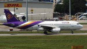 Photo of HS-TXD - Airbus A320-232 operated by Thai Airways International