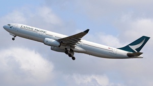 Photo of B-HLW - Airbus A330-343 operated by Cathay Pacific Airways