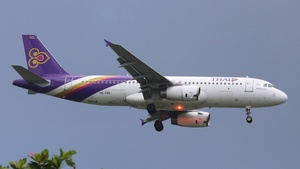 Photo of HS-TXE - Airbus A320-232 operated by Thai Airways International