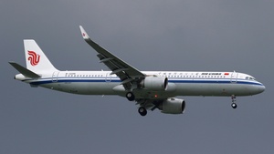 Photo of B-329V - Airbus A321-251NX operated by Air China
