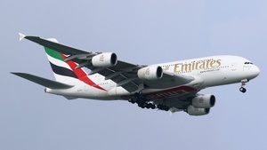 Photo of A6-EEX - Airbus A380-861 operated by Emirates