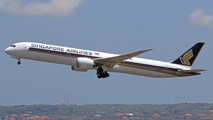 Photo of 9V-SCL - Boeing 787-10 Dreamliner operated by Singapore Airlines