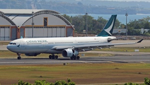 Photo of B-LAL - Airbus A330-343 operated by Cathay Pacific Airways