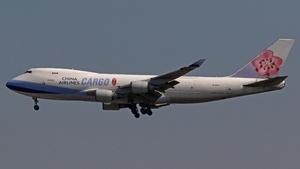 Photo of B-18721 - Boeing 747-409F operated by China Airlines Cargo