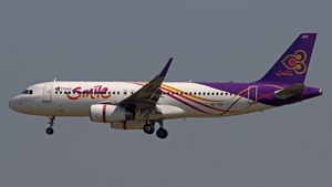 Photo of HS-TXS - Airbus A320-232 operated by Thai Smile