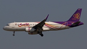 Photo of HS-TXL - Airbus A320-232 operated by Thai Smile