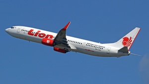 Photo of PK-LSO - Boeing 737-9GP(ER) operated by Lion Air