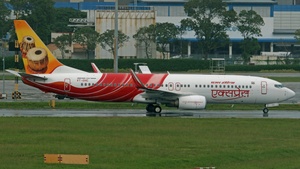 Photo of VT-GHC - Boeing 737-86N operated by Air India Express