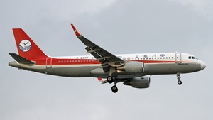Photo of B-8375 - Airbus A320-214 operated by Sichuan Airlines