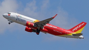Photo of VN-A696 - Airbus A320-214 operated by VietJet Air