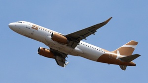Photo of PK-STH - Airbus A320-232 operated by Super Air Jet
