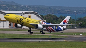 Photo of 9M-MTG - Airbus A330-323 operated by Malaysia Airlines