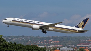 Photo of 9V-SCI - Boeing 787-10 Dreamliner operated by Singapore Airlines