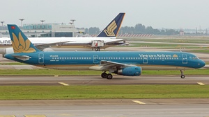 Photo of VN-A359 - Airbus A321-231 operated by Vietnam Airlines