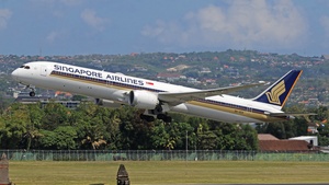 Photo of 9V-SCS - Boeing 787-10 Dreamliner operated by Singapore Airlines