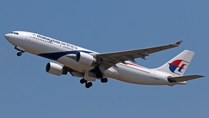 Photo of 9M-MTW - Airbus A330-223 operated by Malaysia Airlines