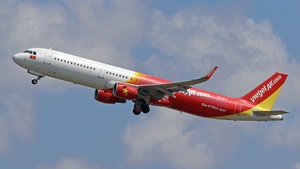 Photo of VN-A673 - Airbus A321-211 operated by VietJet Air