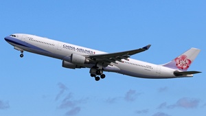 Photo of B-18359 - Airbus A330-302 operated by China Airlines