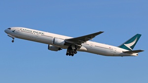 Photo of B-HNP - Boeing 777-367 operated by Cathay Pacific Airways