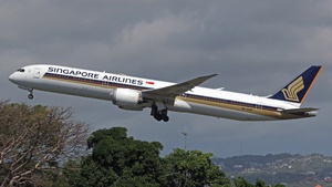 Photo of 9V-SCM - Boeing 787-10 Dreamliner operated by Singapore Airlines
