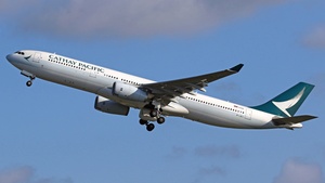 Photo of B-LBJ - Airbus A330-343 operated by Cathay Pacific Airways
