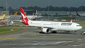 Photo of VH-QPB - Airbus A330-303 operated by Qantas