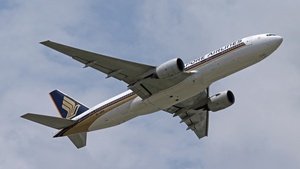 Photo of 9V-SRQ - Boeing 777-212(ER) operated by Singapore Airlines