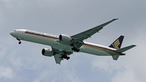 Photo of 9V-SWS - Boeing 777-312(ER) operated by Singapore Airlines