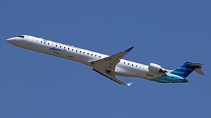 Photo of PK-GRG - Bombardier CRJ-1000ER operated by Garuda Indonesia