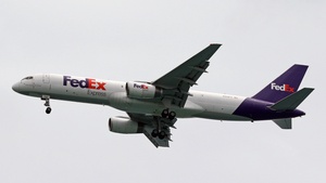 Photo of N948FD - Boeing 757-236(SF) operated by FedEx