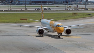 Photo of 9V-THA - Embraer ERJ-190-E2 operated by Scoot