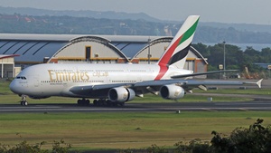 Photo of A6-EUP - Airbus A380-842 operated by Emirates