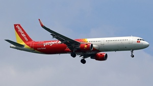 Photo of VN-A645 - Airbus A321-211 operated by VietJet Air