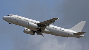 Photo of PK-SAC - Airbus A320-232 operated by Super Air Jet
