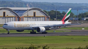 Photo with serial 41369 - Boeing 777-31H(ER)