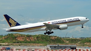 Photo of 9V-SVE - Boeing 777-212(ER) operated by Singapore Airlines