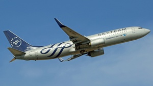 Photo of B-5633 - Boeing 737-85C operated by Xiamen Airlines