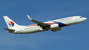 Photo of 9M-MLL - Boeing 737-8FZ operated by Malaysia Airlines